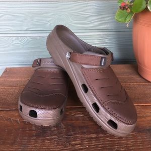 men's bogota clog crocs